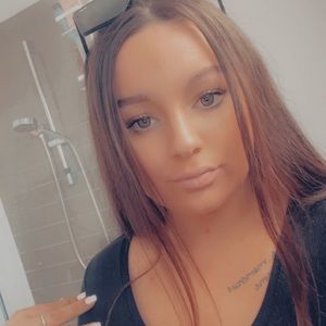 Meet your Posher, Lily